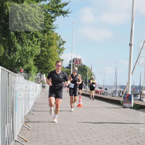 17.08.2025 - KN Förde Triathlon 2025 KatJ http://msf.ph/oto/8592234 17.08.2025 10:19:50 Laufen 198, 201, 228 meine-sportfotos.de