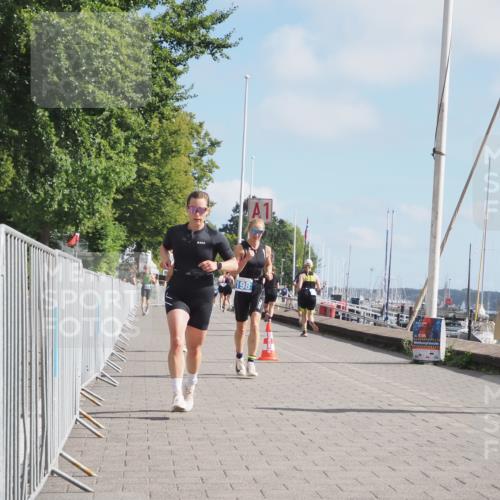 17.08.2025 - KN Förde Triathlon 2025 KatJ http://msf.ph/oto/8592239 17.08.2025 10:19:50 Laufen 198, 201, 228 meine-sportfotos.de
