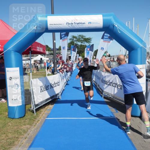 17.08.2025 - KN Förde Triathlon 2025 MichiJ http://msf.ph/oto/8592253 17.08.2025 13:52:17 Laufen 471, 501 meine-sportfotos.de