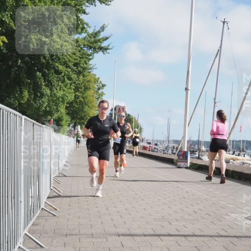 17.08.2025 - KN Förde Triathlon 2025 KatJ http://msf.ph/oto/8592259 17.08.2025 10:19:51 Laufen 198, 201, 228 meine-sportfotos.de
