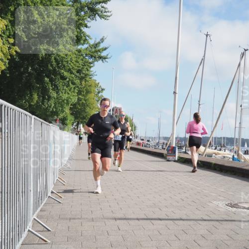 17.08.2025 - KN Förde Triathlon 2025 KatJ http://msf.ph/oto/8592270 17.08.2025 10:19:51 Laufen 198, 201, 228 meine-sportfotos.de
