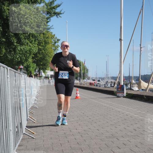 17.08.2025 - KN Förde Triathlon 2025 KatJ http://msf.ph/oto/8592343 17.08.2025 10:59:06 Laufen 245 meine-sportfotos.de