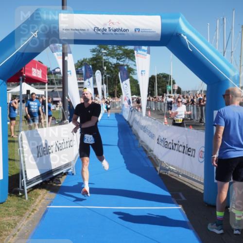 17.08.2025 - KN Förde Triathlon 2025 MichiJ http://msf.ph/oto/8592358 17.08.2025 11:57:39 Laufen 265 meine-sportfotos.de
