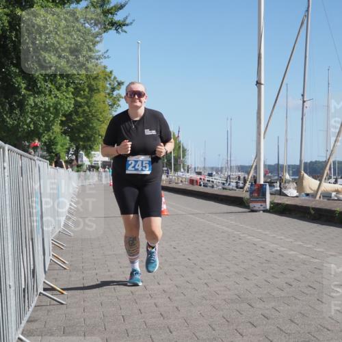 17.08.2025 - KN Förde Triathlon 2025 KatJ http://msf.ph/oto/8592369 17.08.2025 10:59:06 Laufen 245 meine-sportfotos.de