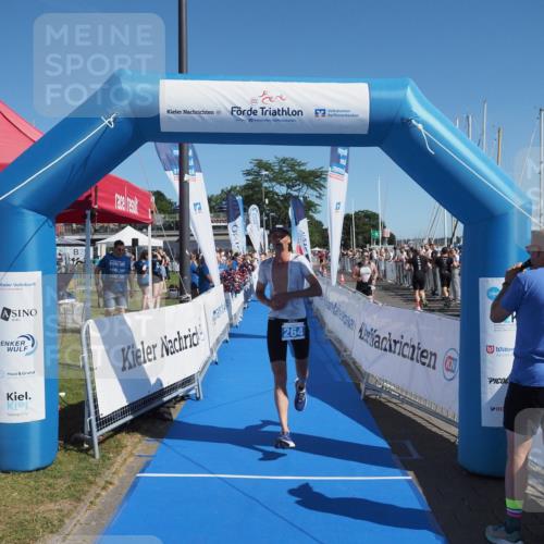 17.08.2025 - KN Förde Triathlon 2025 MichiJ http://msf.ph/oto/8592729 17.08.2025 11:58:35 Laufen 264 meine-sportfotos.de