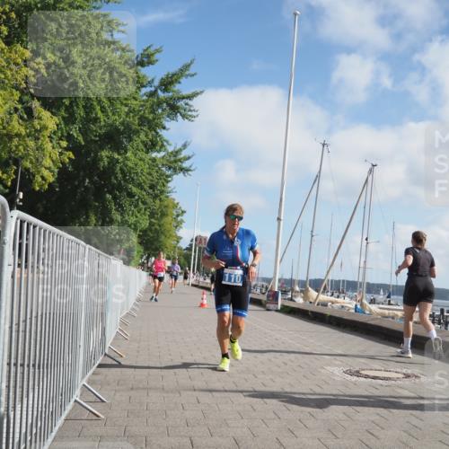 17.08.2025 - KN Förde Triathlon 2025 KatJ http://msf.ph/oto/8592773 17.08.2025 10:20:22 Laufen 110, 135, 235 meine-sportfotos.de