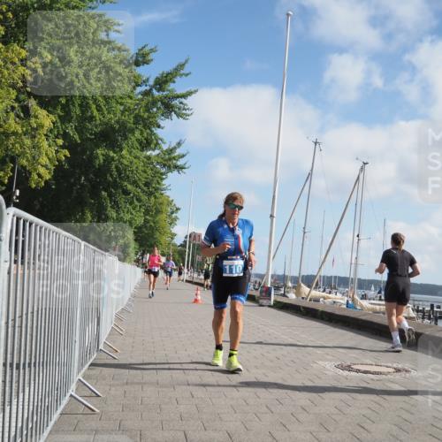 17.08.2025 - KN Förde Triathlon 2025 KatJ http://msf.ph/oto/8592779 17.08.2025 10:20:22 Laufen 110, 135, 235 meine-sportfotos.de