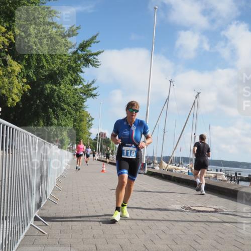 17.08.2025 - KN Förde Triathlon 2025 KatJ http://msf.ph/oto/8592797 17.08.2025 10:20:23 Laufen 110, 135, 192, 235 meine-sportfotos.de