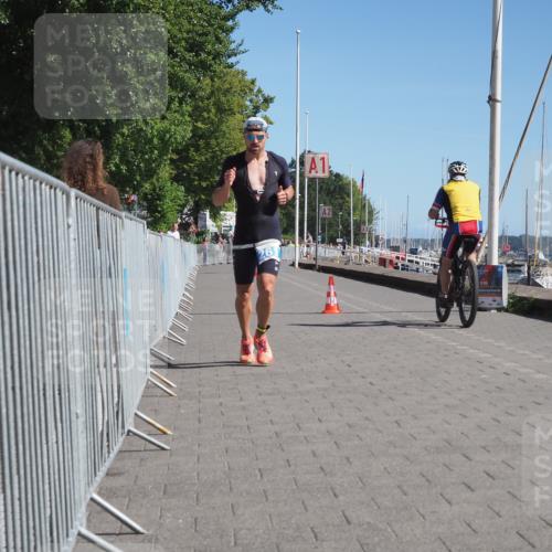 17.08.2025 - KN Förde Triathlon 2025 KatJ http://msf.ph/oto/8592800 17.08.2025 11:32:55 Laufen 261 meine-sportfotos.de