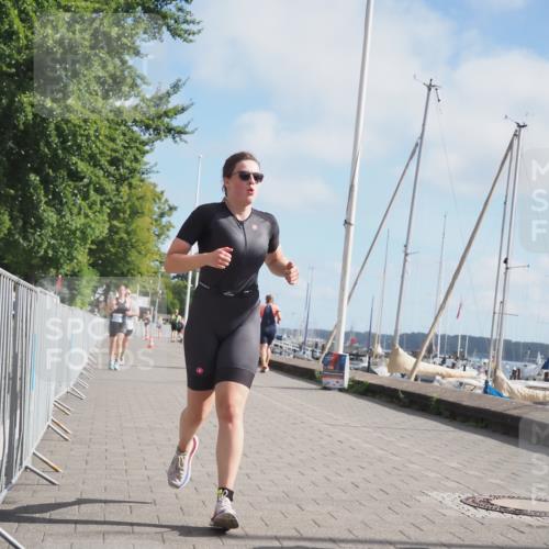 17.08.2025 - KN Förde Triathlon 2025 KatJ http://msf.ph/oto/8592994 17.08.2025 10:20:33 Laufen 106, 139, 185, 192 meine-sportfotos.de