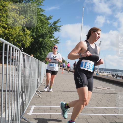 17.08.2025 - KN Förde Triathlon 2025 KatJ http://msf.ph/oto/8593075 17.08.2025 10:20:41 Laufen 139, 157, 185, 240 meine-sportfotos.de