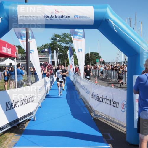 17.08.2025 - KN Förde Triathlon 2025 MichiJ http://msf.ph/oto/8593096 17.08.2025 12:00:13 Laufen 267, 269 meine-sportfotos.de