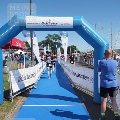 17.08.2025 - KN Förde Triathlon 2025 MichiJ http://msf.ph/oto/8593131 17.08.2025 12:00:14 Laufen 267, 269 meine-sportfotos.de