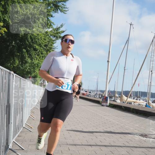 17.08.2025 - KN Förde Triathlon 2025 KatJ http://msf.ph/oto/8593133 17.08.2025 10:20:44 Laufen 139, 140, 157, 240 meine-sportfotos.de