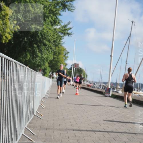 17.08.2025 - KN Förde Triathlon 2025 KatJ http://msf.ph/oto/8593161 17.08.2025 10:20:46 Laufen 140, 157, 240 meine-sportfotos.de