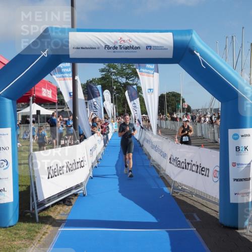 17.08.2025 - KN Förde Triathlon 2025 MichiJ http://msf.ph/oto/8593205 17.08.2025 10:36:38 Laufen 240 meine-sportfotos.de