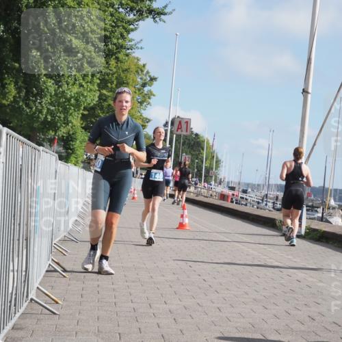 17.08.2025 - KN Förde Triathlon 2025 KatJ http://msf.ph/oto/8593212 17.08.2025 10:20:48 Laufen 140, 158, 240 meine-sportfotos.de