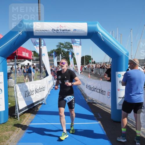 17.08.2025 - KN Förde Triathlon 2025 MichiJ http://msf.ph/oto/8593283 17.08.2025 12:00:17 Laufen 267, 269 meine-sportfotos.de