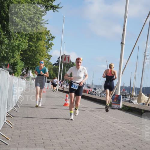 17.08.2025 - KN Förde Triathlon 2025 KatJ http://msf.ph/oto/8593404 17.08.2025 10:21:04 Laufen 179, 220 meine-sportfotos.de