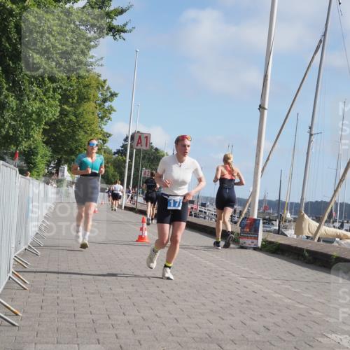 17.08.2025 - KN Förde Triathlon 2025 KatJ http://msf.ph/oto/8593421 17.08.2025 10:21:04 Laufen 179, 220 meine-sportfotos.de