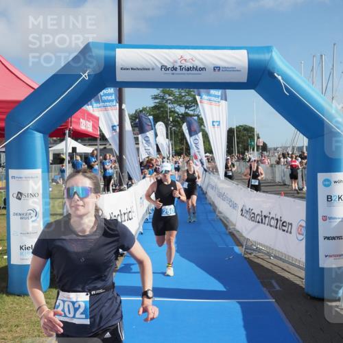 17.08.2025 - KN Förde Triathlon 2025 MichiJ http://msf.ph/oto/8593481 17.08.2025 10:37:01 Laufen 185, 202, 250 meine-sportfotos.de