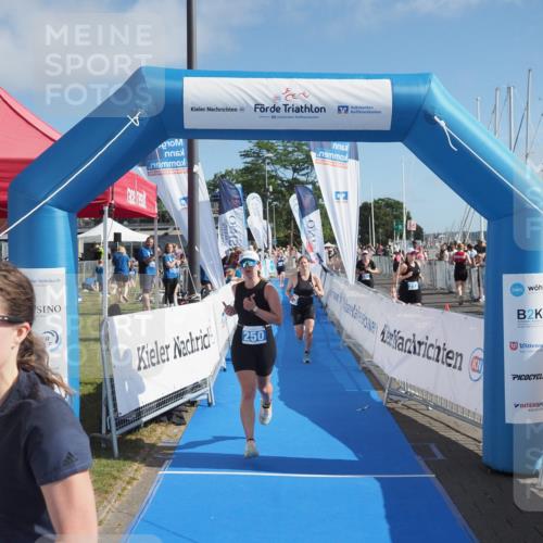 17.08.2025 - KN Förde Triathlon 2025 MichiJ http://msf.ph/oto/8593491 17.08.2025 10:37:01 Laufen 185, 202, 250 meine-sportfotos.de