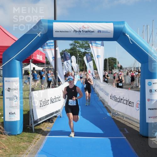 17.08.2025 - KN Förde Triathlon 2025 MichiJ http://msf.ph/oto/8593495 17.08.2025 10:37:02 Laufen 185, 202, 250 meine-sportfotos.de