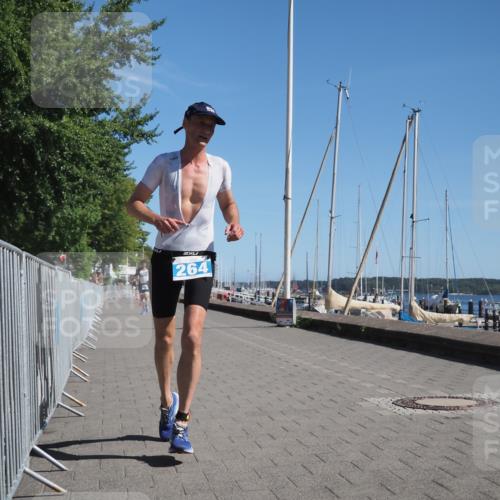 17.08.2025 - KN Förde Triathlon 2025 KatJ http://msf.ph/oto/8593522 17.08.2025 11:37:51 Laufen 264, 269 meine-sportfotos.de