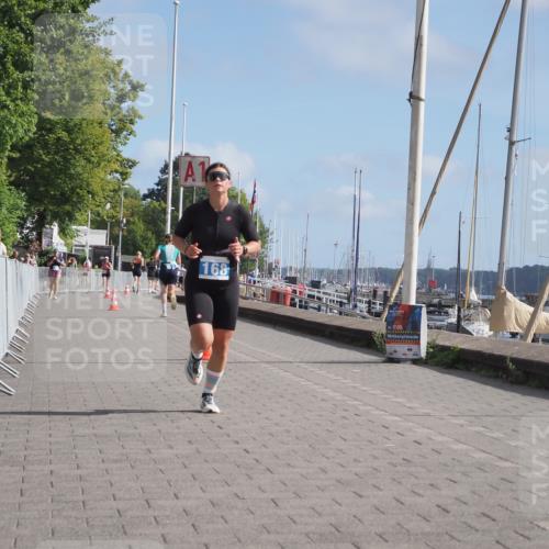 17.08.2025 - KN Förde Triathlon 2025 KatJ http://msf.ph/oto/8593587 17.08.2025 10:21:23 Laufen 168 meine-sportfotos.de