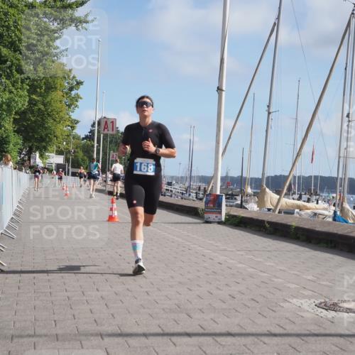 17.08.2025 - KN Förde Triathlon 2025 KatJ http://msf.ph/oto/8593628 17.08.2025 10:21:24 Laufen 168 meine-sportfotos.de