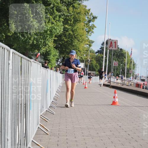 17.08.2025 - KN Förde Triathlon 2025 KatJ http://msf.ph/oto/8593691 17.08.2025 10:21:43 Laufen 195 meine-sportfotos.de