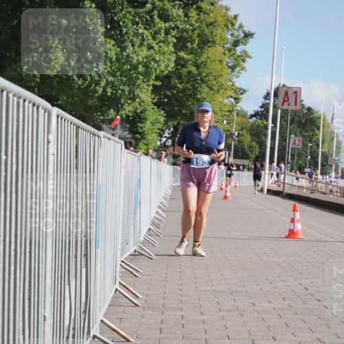 17.08.2025 - KN Förde Triathlon 2025 KatJ http://msf.ph/oto/8593703 17.08.2025 10:21:44 Laufen 195 meine-sportfotos.de