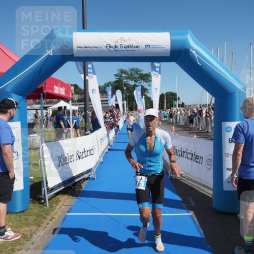 17.08.2025 - KN Förde Triathlon 2025 MichiJ http://msf.ph/oto/8593848 17.08.2025 12:01:15 Laufen 275, 287 meine-sportfotos.de