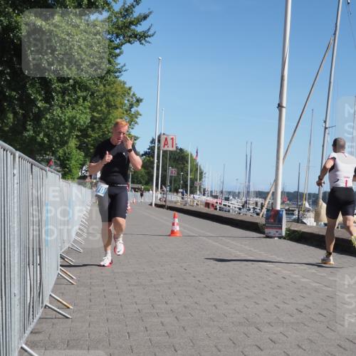 17.08.2025 - KN Förde Triathlon 2025 KatJ http://msf.ph/oto/8593936 17.08.2025 11:39:20 Laufen 270 meine-sportfotos.de