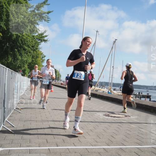 17.08.2025 - KN Förde Triathlon 2025 KatJ http://msf.ph/oto/8594020 17.08.2025 10:22:02 Laufen 125, 126, 147, 148, 153, 166, 224 meine-sportfotos.de