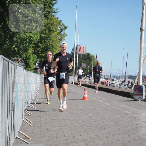 17.08.2025 - KN Förde Triathlon 2025 KatJ http://msf.ph/oto/8594080 17.08.2025 11:39:30 Laufen 265, 267 meine-sportfotos.de