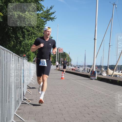 17.08.2025 - KN Förde Triathlon 2025 KatJ http://msf.ph/oto/8594141 17.08.2025 11:39:32 Laufen 265, 267 meine-sportfotos.de