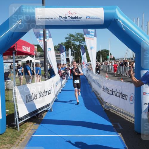 17.08.2025 - KN Förde Triathlon 2025 MichiJ http://msf.ph/oto/8594225 17.08.2025 12:01:30 Laufen 389 meine-sportfotos.de