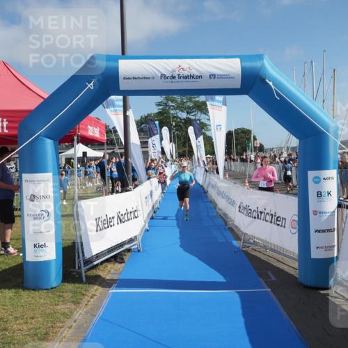 17.08.2025 - KN Förde Triathlon 2025 MichiJ http://msf.ph/oto/8594281 17.08.2025 10:38:07 Laufen 141 meine-sportfotos.de