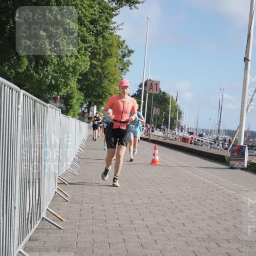 17.08.2025 - KN Förde Triathlon 2025 KatJ http://msf.ph/oto/8594361 17.08.2025 10:22:38 Laufen 141, 216, 225 meine-sportfotos.de