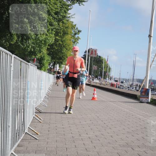 17.08.2025 - KN Förde Triathlon 2025 KatJ http://msf.ph/oto/8594366 17.08.2025 10:22:38 Laufen 141, 216, 225 meine-sportfotos.de