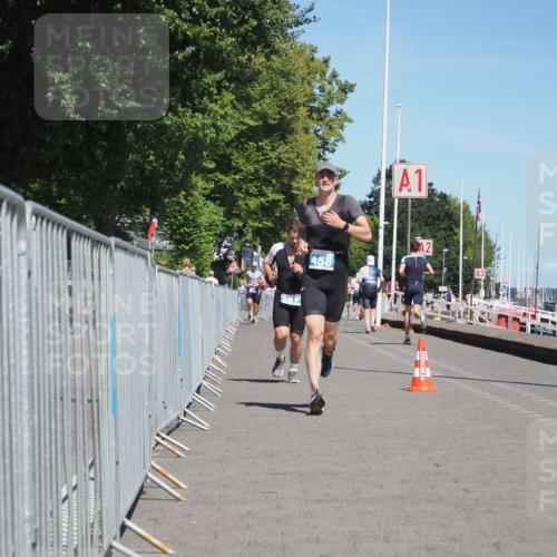 17.08.2025 - KN Förde Triathlon 2025 KatJ http://msf.ph/oto/8594513 17.08.2025 13:40:29 Laufen 357, 433, 458, 475 meine-sportfotos.de
