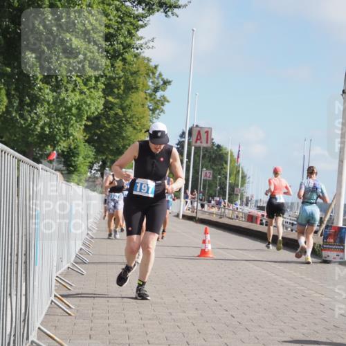 17.08.2025 - KN Förde Triathlon 2025 KatJ http://msf.ph/oto/8594549 17.08.2025 10:22:51 Laufen 107, 111, 145, 197, 202 meine-sportfotos.de