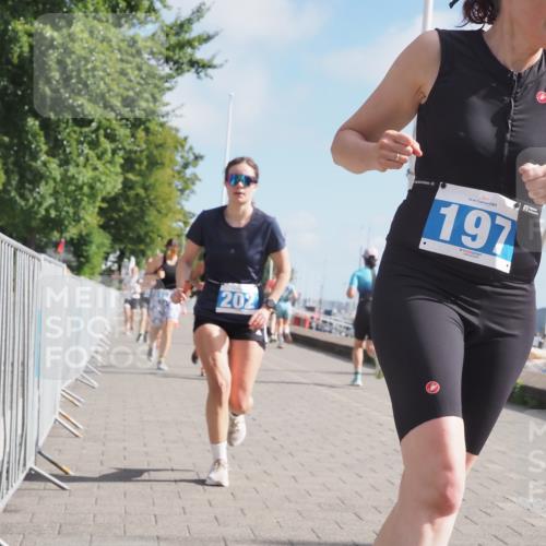 17.08.2025 - KN Förde Triathlon 2025 KatJ http://msf.ph/oto/8594618 17.08.2025 10:22:54 Laufen 107, 111, 118, 145, 197, 202 meine-sportfotos.de
