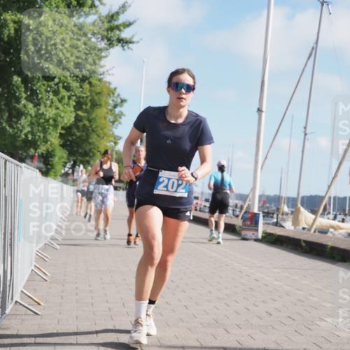 17.08.2025 - KN Förde Triathlon 2025 KatJ http://msf.ph/oto/8594640 17.08.2025 10:22:55 Laufen 107, 111, 118, 145, 197, 202 meine-sportfotos.de
