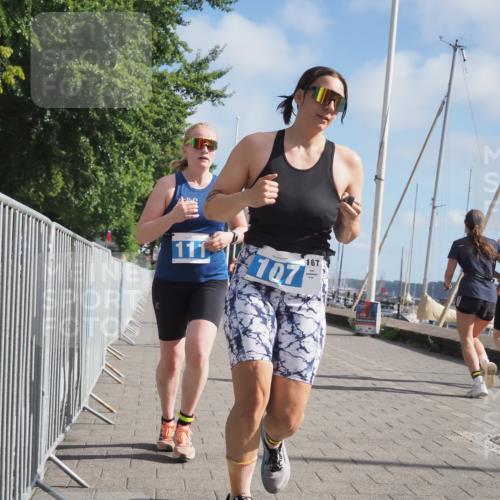 17.08.2025 - KN Förde Triathlon 2025 KatJ http://msf.ph/oto/8594742 17.08.2025 10:22:59 Laufen 107, 111, 118, 145, 249 meine-sportfotos.de