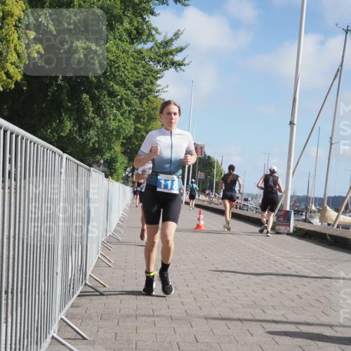 17.08.2025 - KN Förde Triathlon 2025 KatJ http://msf.ph/oto/8594784 17.08.2025 10:23:02 Laufen 107, 111, 118, 249 meine-sportfotos.de