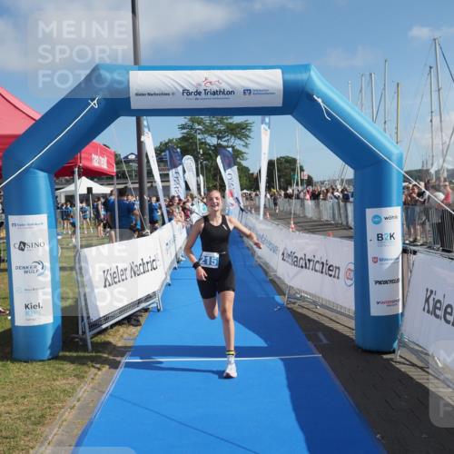 17.08.2025 - KN Förde Triathlon 2025 MichiJ http://msf.ph/oto/8594786 17.08.2025 10:38:42 Laufen 215 meine-sportfotos.de