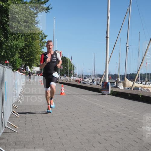 17.08.2025 - KN Förde Triathlon 2025 KatJ http://msf.ph/oto/8594839 17.08.2025 11:41:50 Laufen 389 meine-sportfotos.de