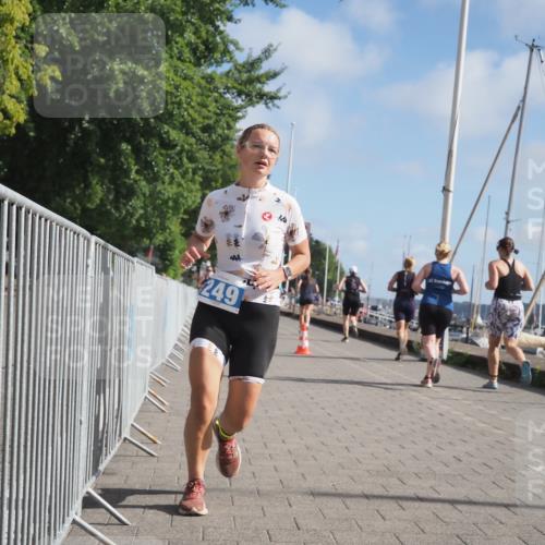 17.08.2025 - KN Förde Triathlon 2025 KatJ http://msf.ph/oto/8594863 17.08.2025 10:23:06 Laufen 118, 221, 249 meine-sportfotos.de